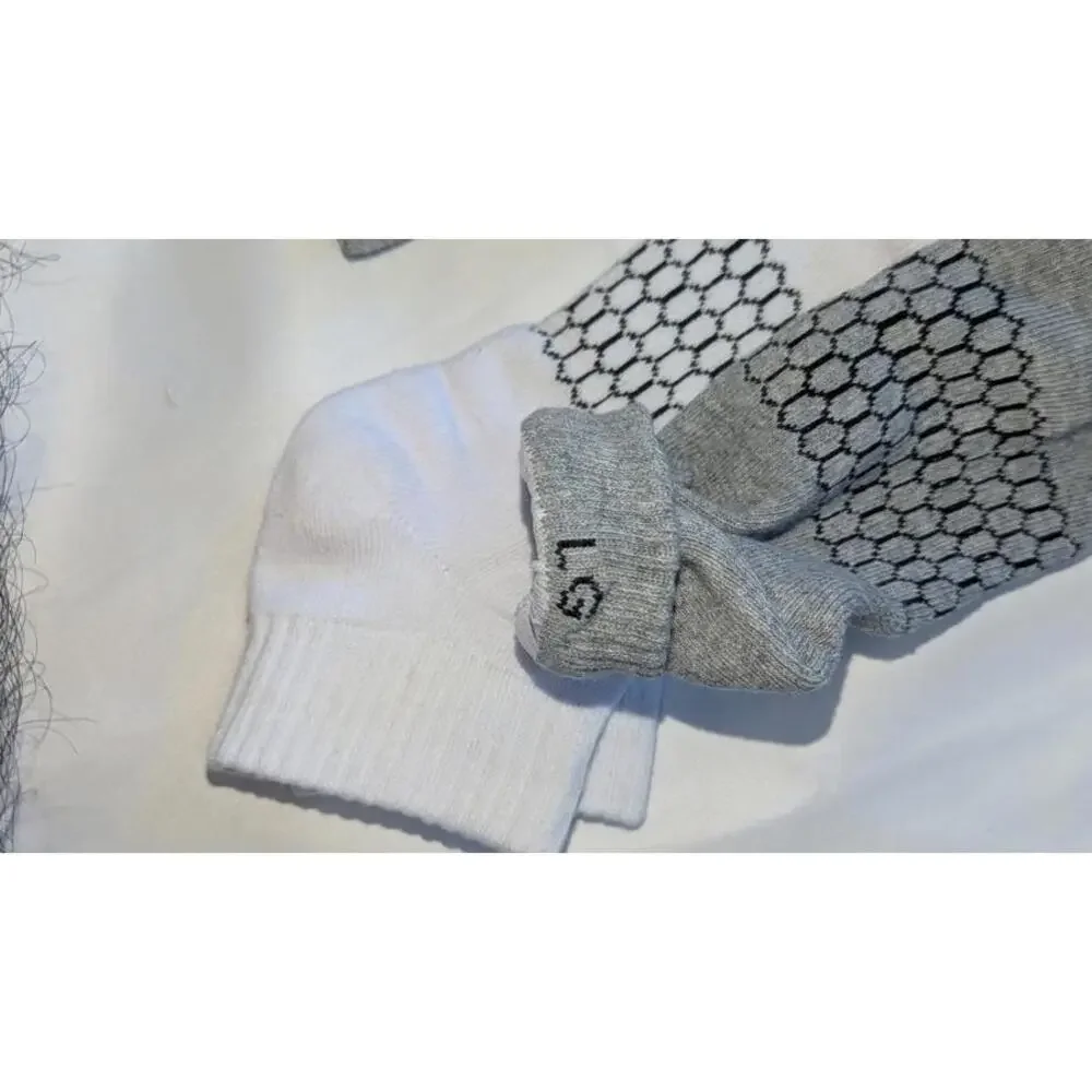 Bombas Ankle Socks LARGE – 3-Pair Bundle Black Gray White Honeycomb Cushioned